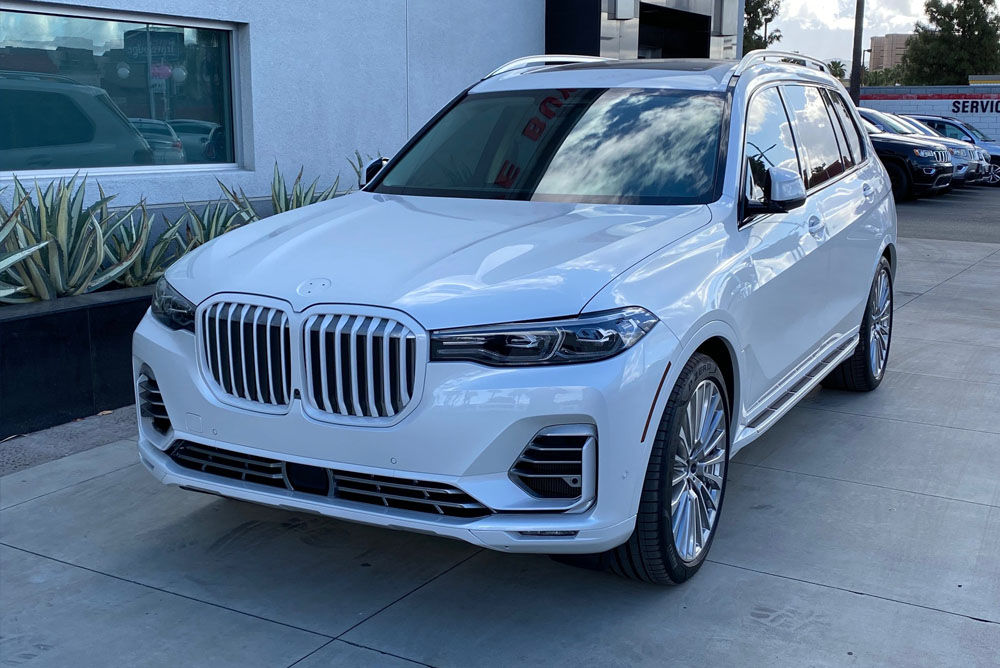 BMW X7 after repair at Collision Masters